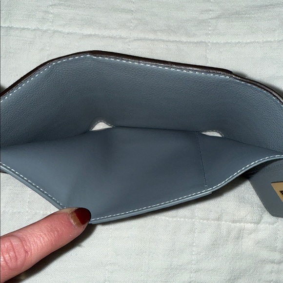 🎉 SOLD 🎉 Louis Vuitton Victorine on my Side Wallet - Picture 11 of 16